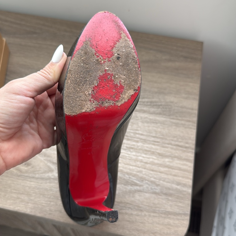 Christian Louboutin Bianca 140 Black Patent Pump - Picture 5 of 5